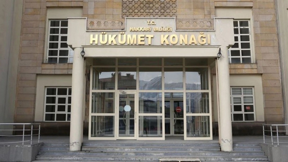 Hakkari Valili�i: 4 g�n s�reyle yasakland�  