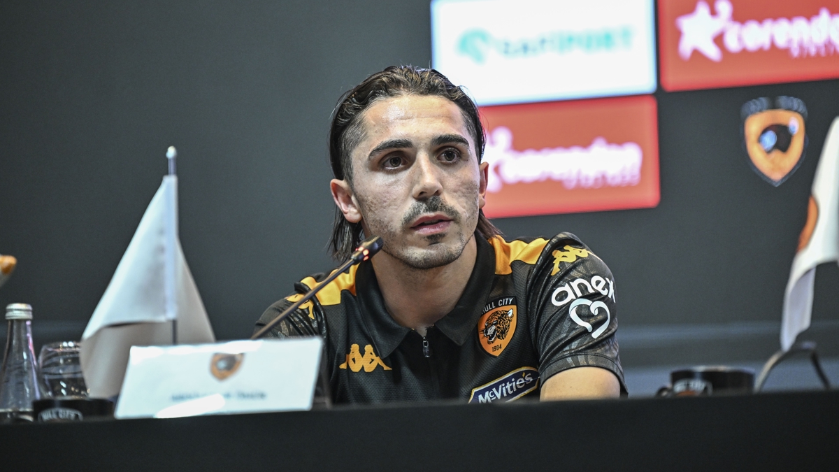 Tim Walter'dan Abd�lkadir �m�r'e �vg�ler