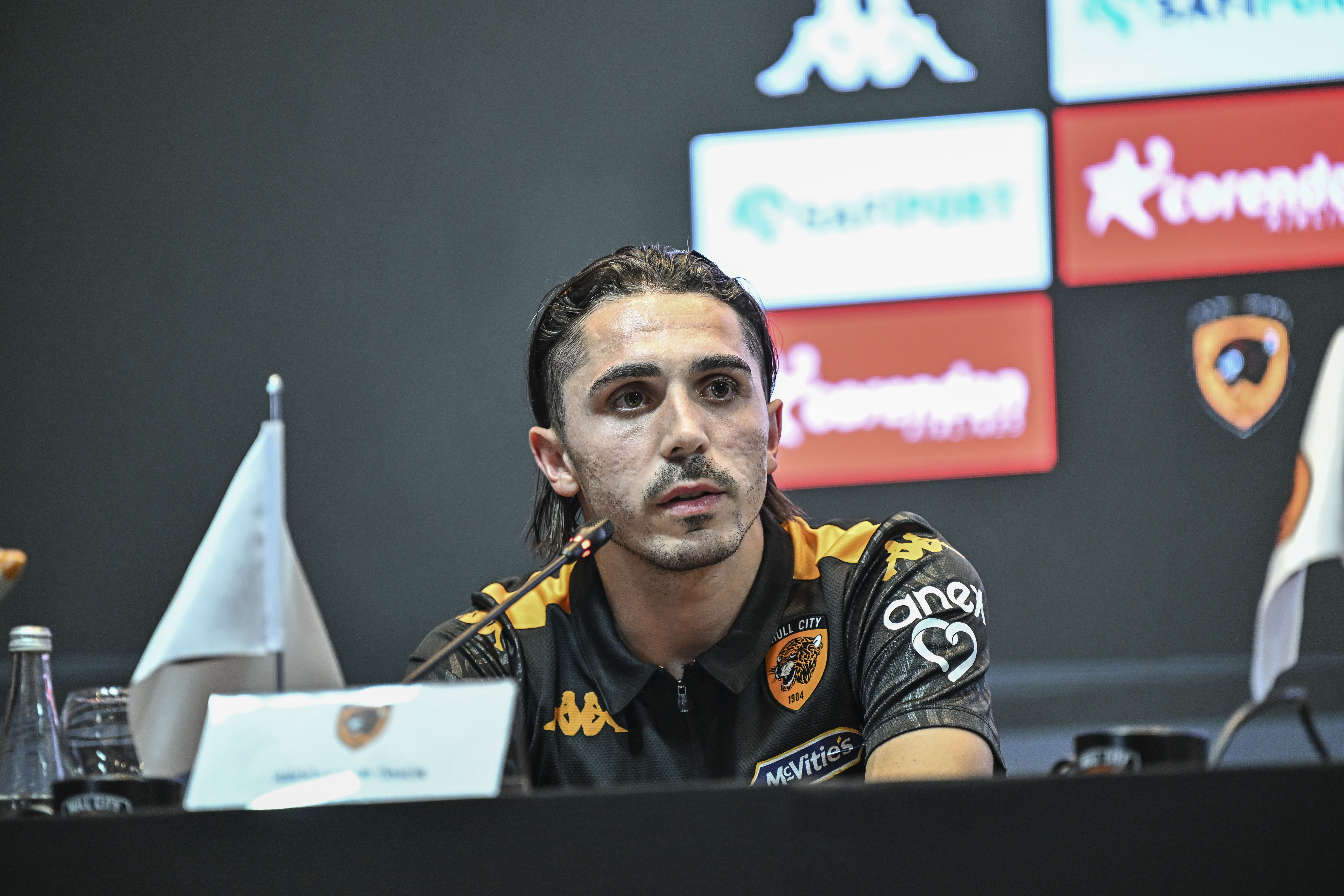 Tim Walter'dan Abd�lkadir �m�r'e �vg�ler