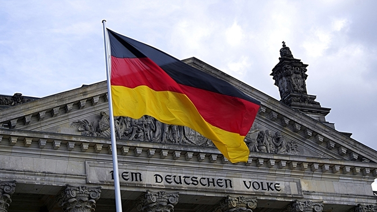 Almanya'dan Cem�id �armehd'in idam edilmesine sert tepki