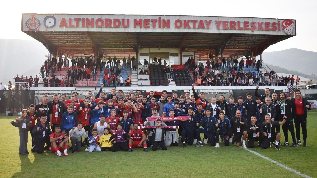 Alt�nordu'nun zirve takibi devam ediyor  