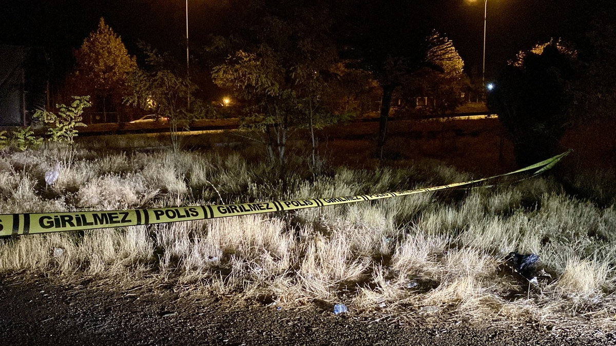 K�r�ehir'de iki grup aras�nda kavga: 1 �l�