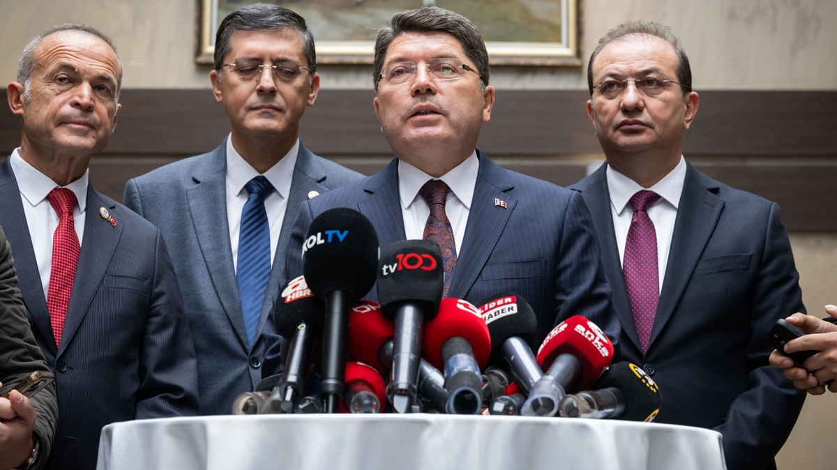 Narin G�ran cinayeti davas�na ili�kin Bakan Tun�'tan a��klama: Mahkeme heyeti bilirki�iden ek rapor istedi