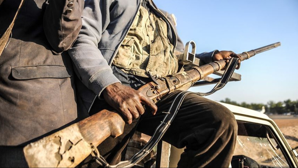 Nijerya'da ter�r sald�r�s�: �ok say�da �l� ve yaral� var