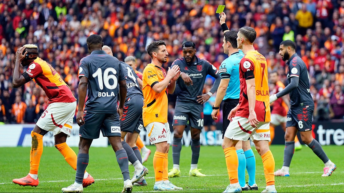 Samsunspor'dan hakem tepkisi! ''Aleyhimize hatal� kararlar verilmi�tir''