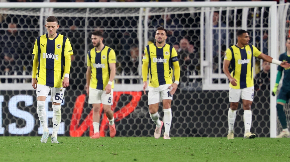 Bilbao ma�� Fenerbah�e'ye kabus oldu! Trib�nlerden a��r tepki