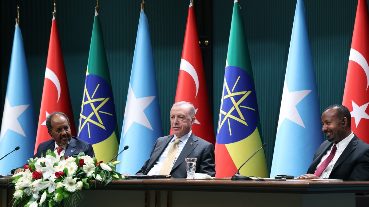 BM'den Somali-Etiyopya anla�mas�na ili�kin a��klama: T�rkiye'nin liderleri bir araya getirme konusunda oynad��� rol� takdirle kar��l�yoruz