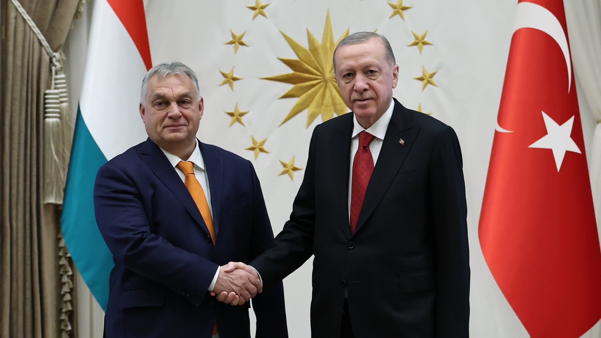 Cumhurba�kan� Erdo�an, Orban ile bir araya geldi