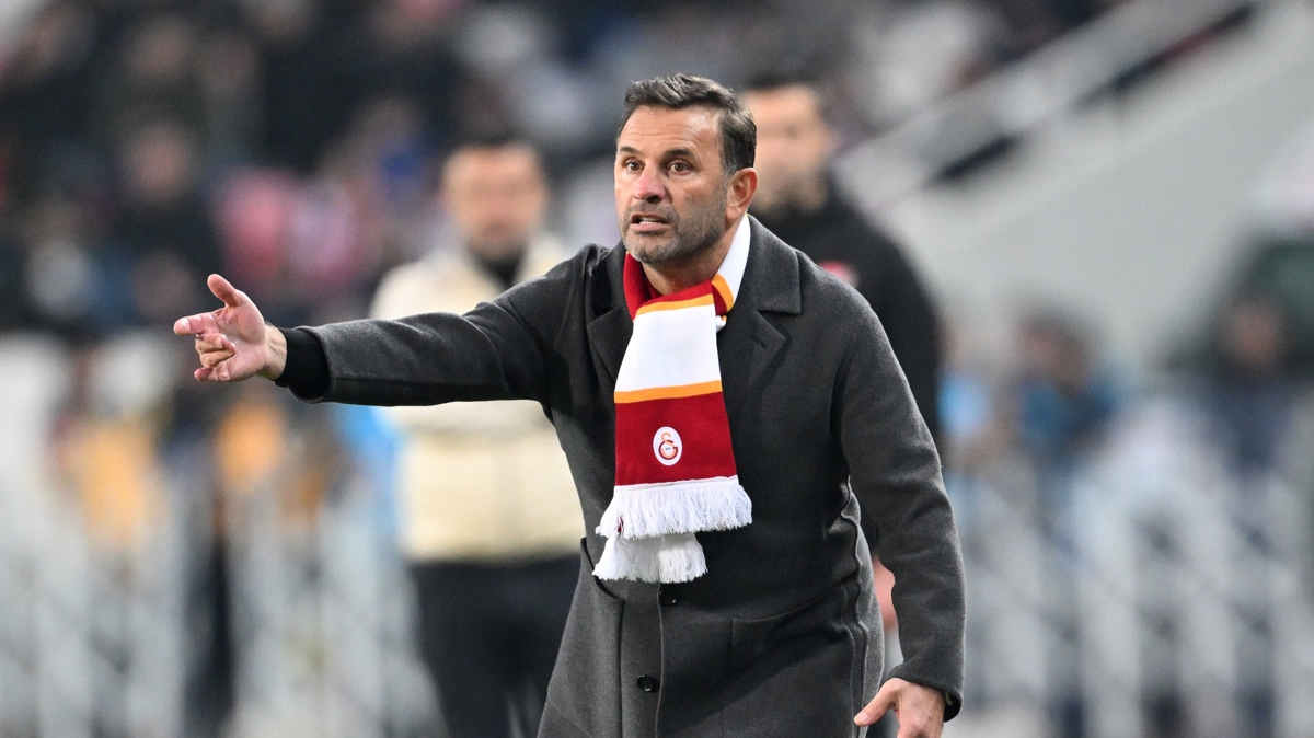 Okan Buruk ma� �ncesi konu�tu: Abd�lkerim kendi oynamak istedi